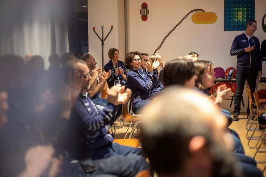 le public attentif aux ateliers 